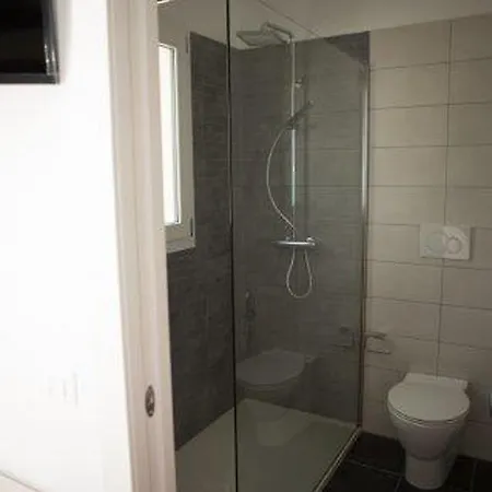 לינה וארוחת בוקר Nidi Di Feo