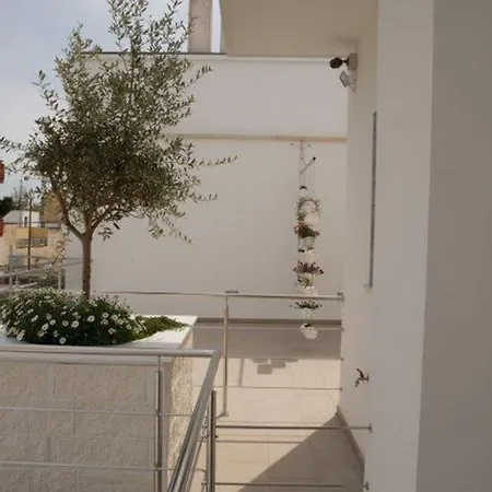 Nidi Di Feo 4* Lecce