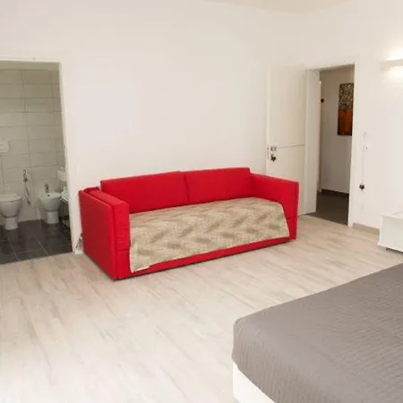 Couette-café Nidi Di Feo 4*