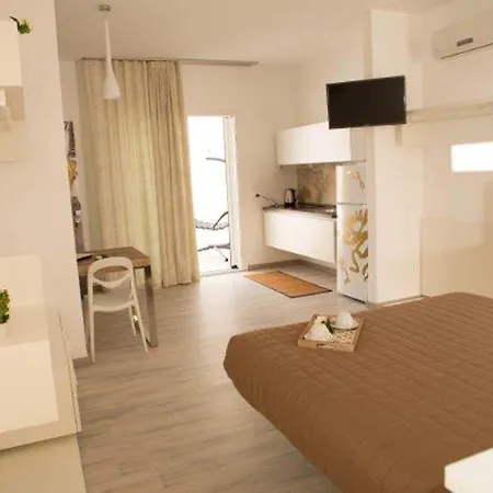 Nidi Di Feo Bed and Breakfast Λέτσε